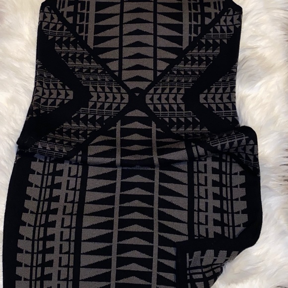 Dress - Picture 10 of 10